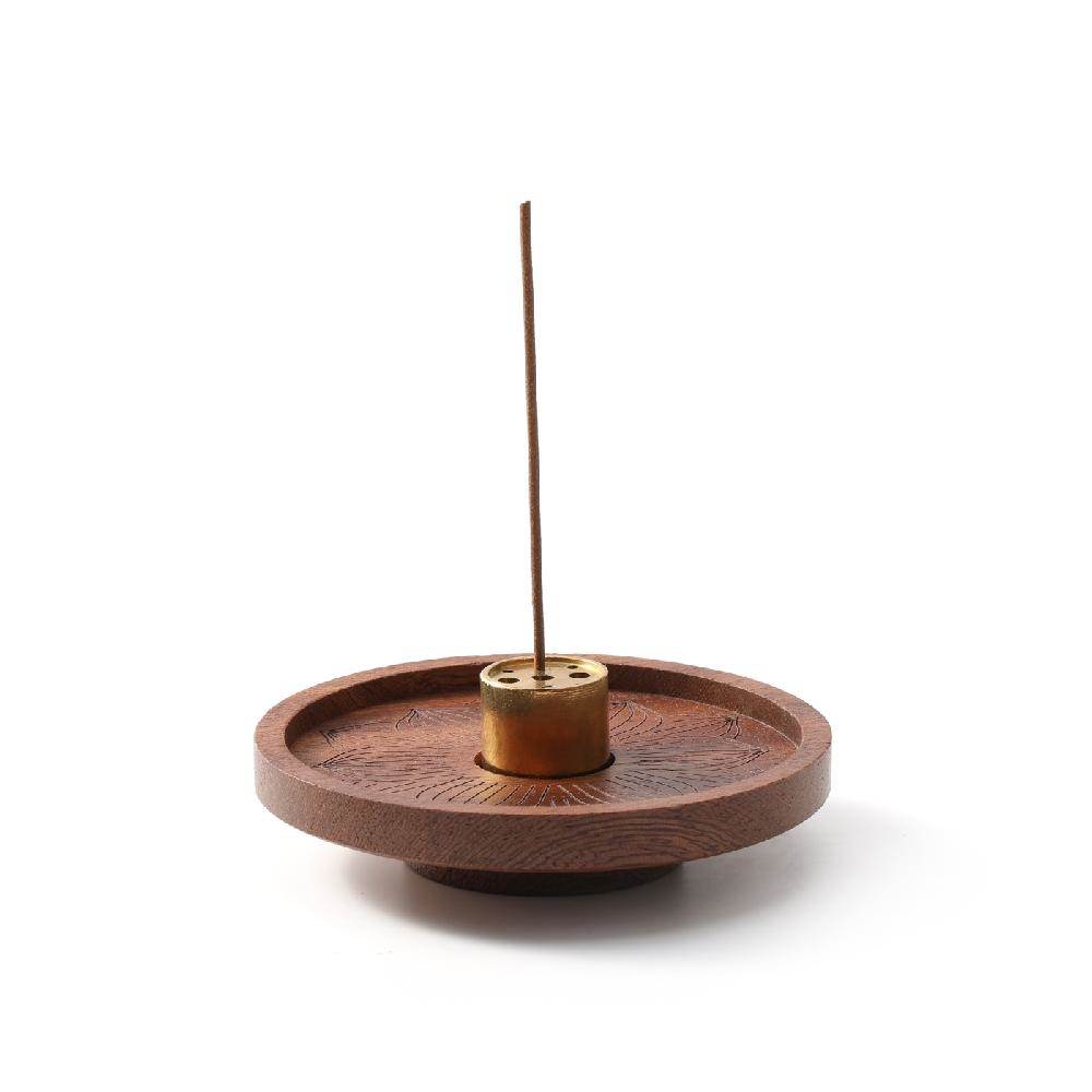 Multi-aperture  wooden incense insert