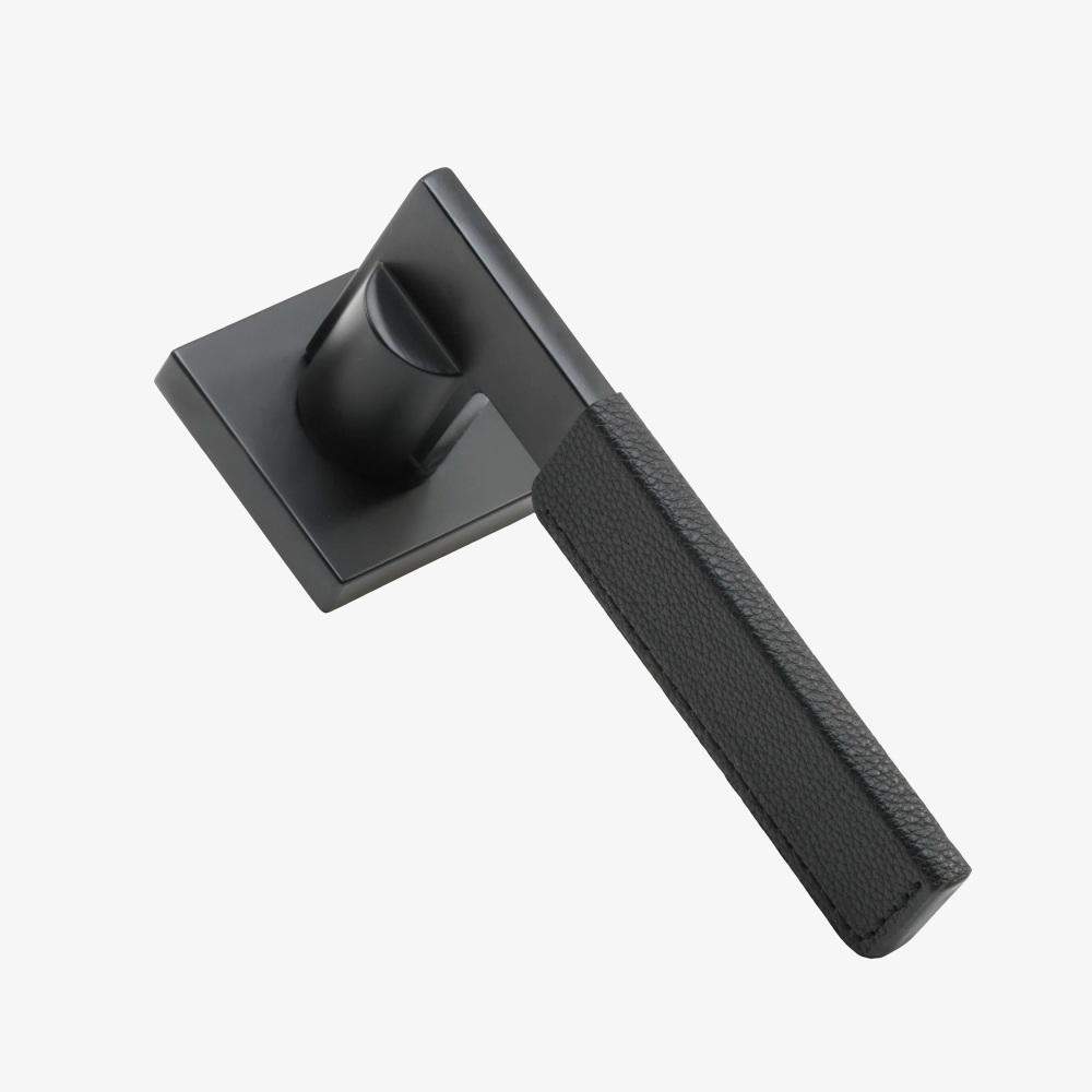 Maxery Premium textured leather wrapped handle, soft touch and anti-slip